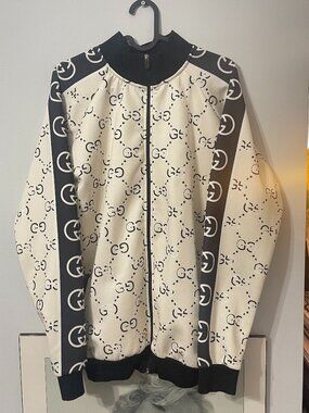GUCCI ZIP UP LIGHT JACKET IN CREAM AND BLACK SIZE XL